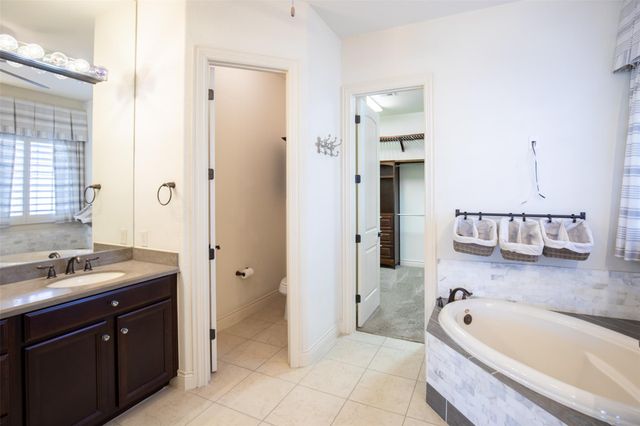 846 Coastal Court, League City, TX 77573