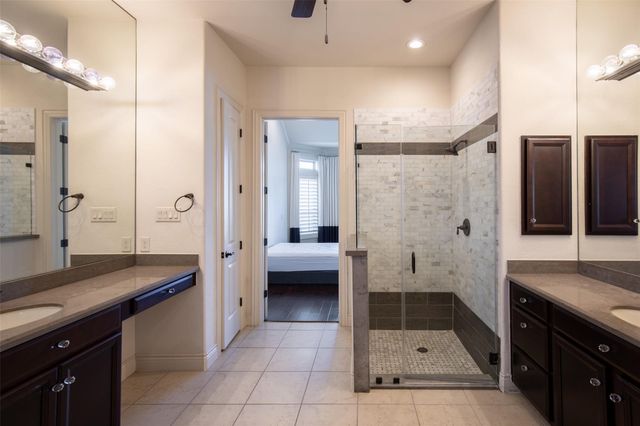 846 Coastal Court, League City, TX 77573