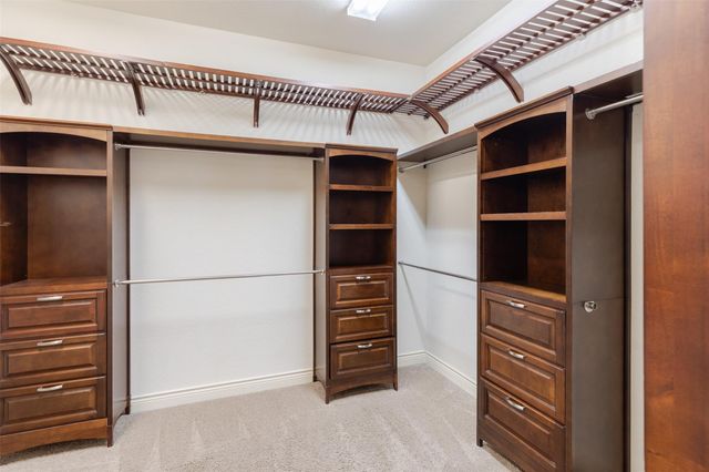 846 Coastal Court, League City, TX 77573