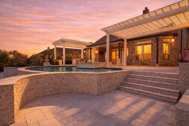 846 Coastal Court, League City, TX 77573