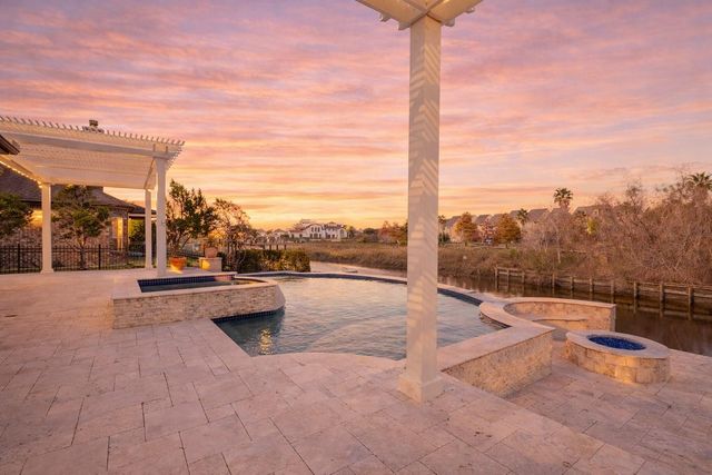 846 Coastal Court, League City, TX 77573