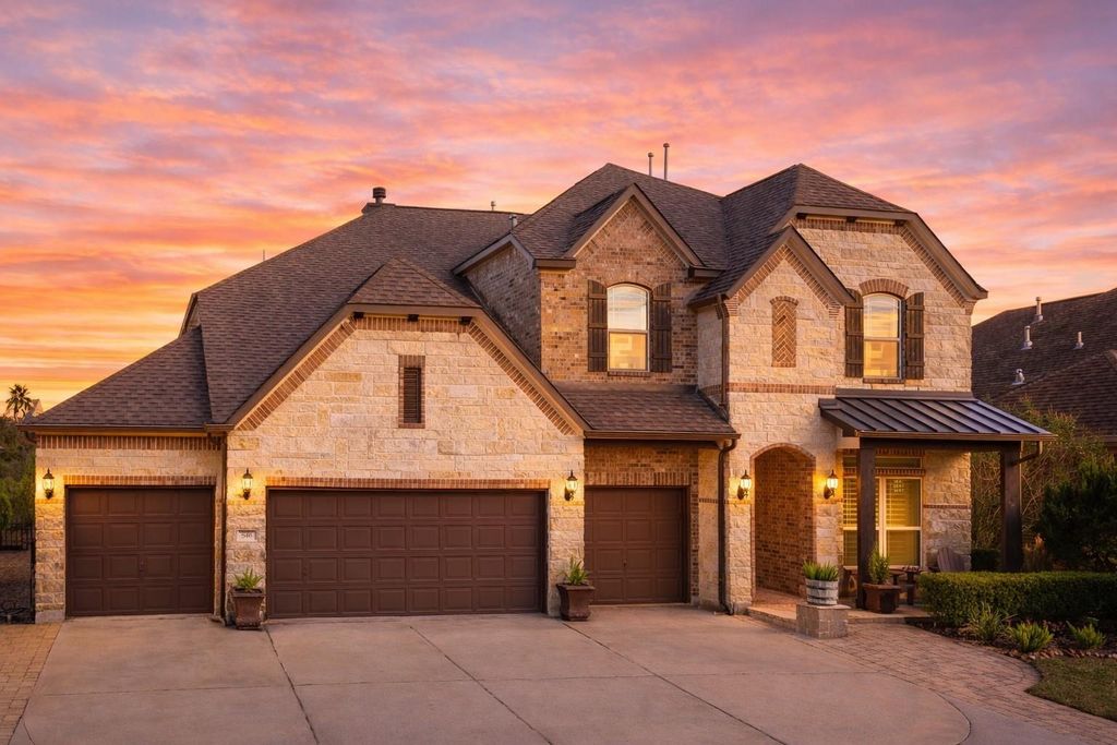 846 Coastal Court, League City, TX 77573