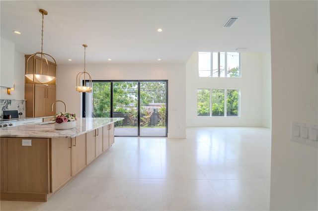 4414 W LAWN AVENUE, Tampa, FL 33611