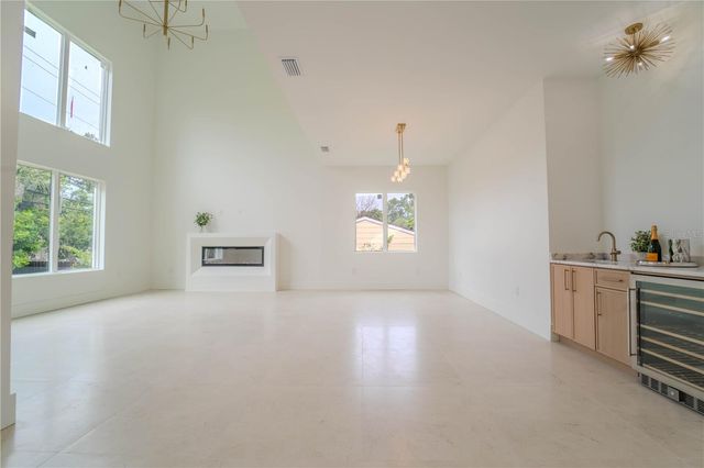 4414 W LAWN AVENUE, Tampa, FL 33611