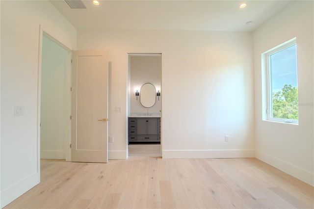 4414 W LAWN AVENUE, Tampa, FL 33611