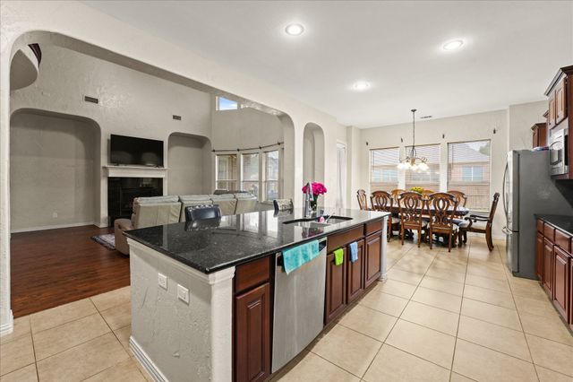 1531 Halsey, Duncanville, TX 75137