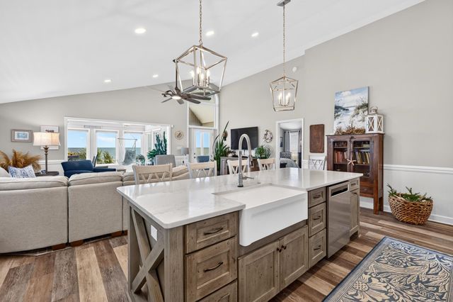 855 S Waccamaw Dr., Murrells Inlet, SC 29576