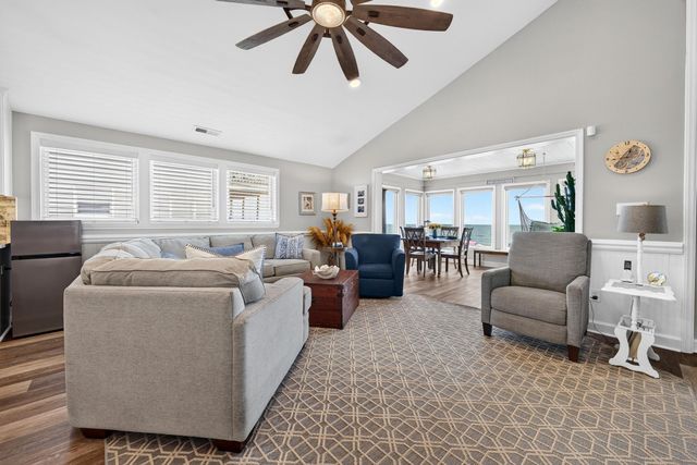 855 S Waccamaw Dr., Murrells Inlet, SC 29576
