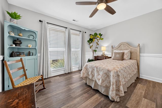 855 S Waccamaw Dr., Murrells Inlet, SC 29576