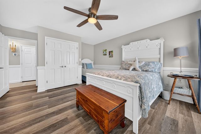 855 S Waccamaw Dr., Murrells Inlet, SC 29576