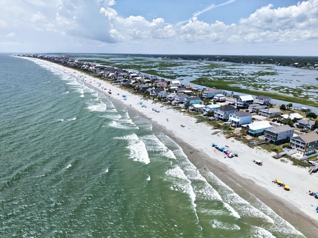 855 S Waccamaw Dr., Murrells Inlet, SC 29576