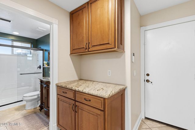 6773 W SONNET Drive, Glendale, AZ 85308