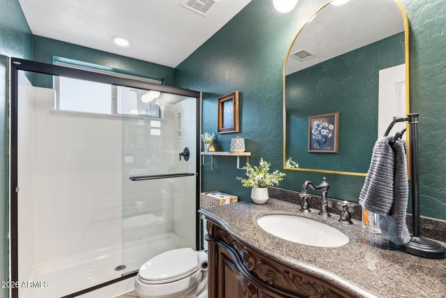 6773 W SONNET Drive, Glendale, AZ 85308
