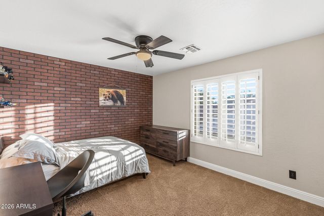 6773 W SONNET Drive, Glendale, AZ 85308