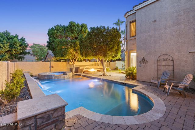 6773 W SONNET Drive, Glendale, AZ 85308