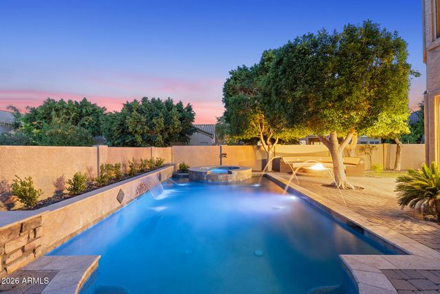 6773 W SONNET Drive, Glendale, AZ 85308