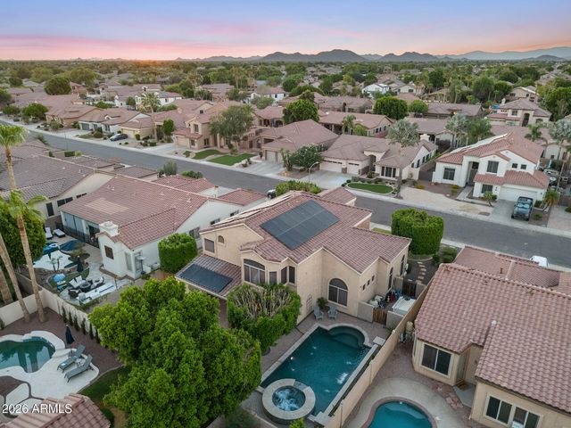 6773 W SONNET Drive, Glendale, AZ 85308