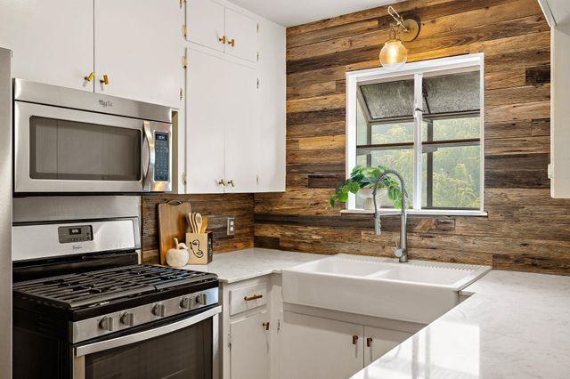 8508 Contour DR, Austin, TX 78757