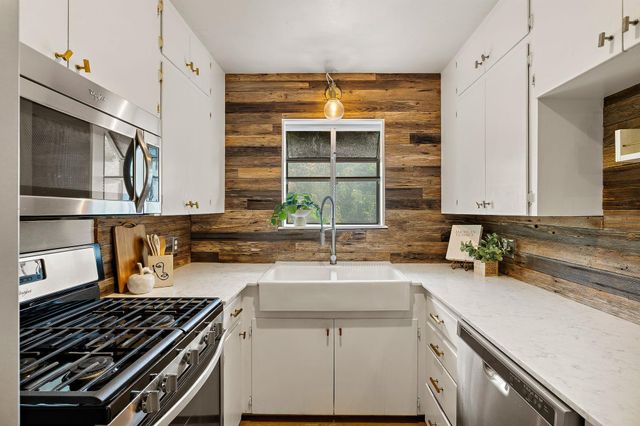 8508 Contour DR, Austin, TX 78757
