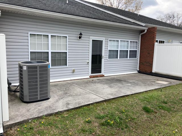 1005 Grey Oaks Lane, Chattanooga, TN 37421