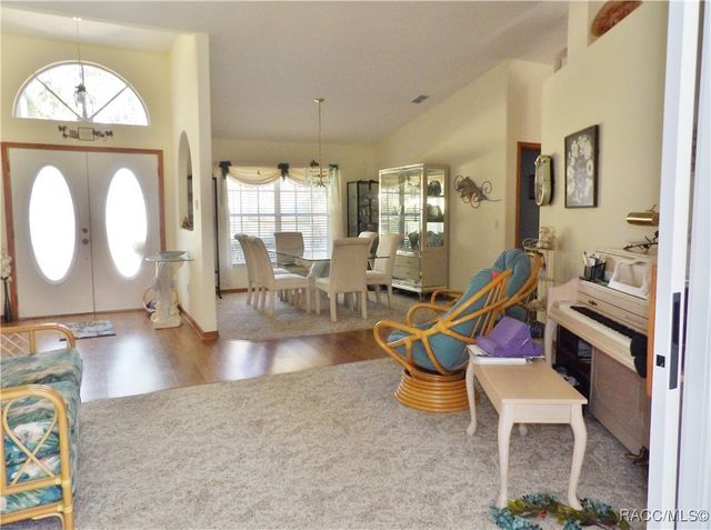 3452 W Birds Nest Drive, Beverly Hills, FL 34465