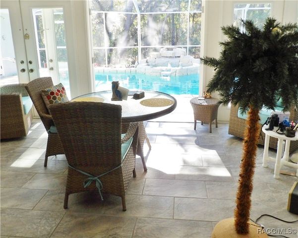 3452 W Birds Nest Drive, Beverly Hills, FL 34465