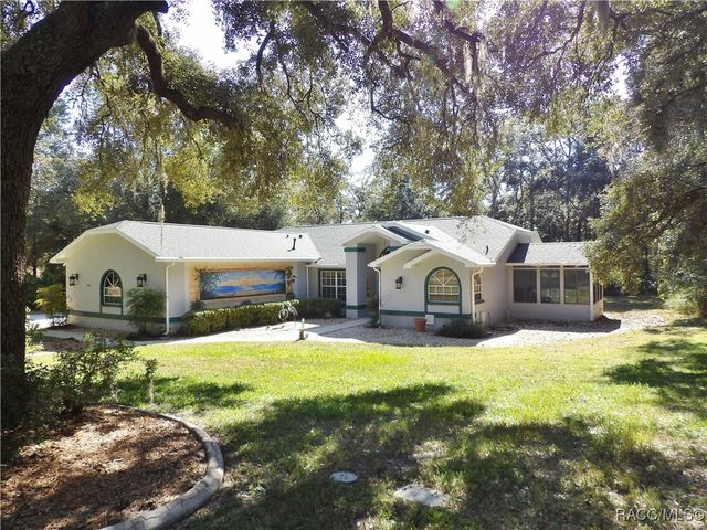 3452 W Birds Nest Drive, Beverly Hills, FL 34465