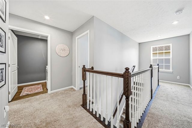 2069 Canterbury Drive, Willoughby, OH 44094