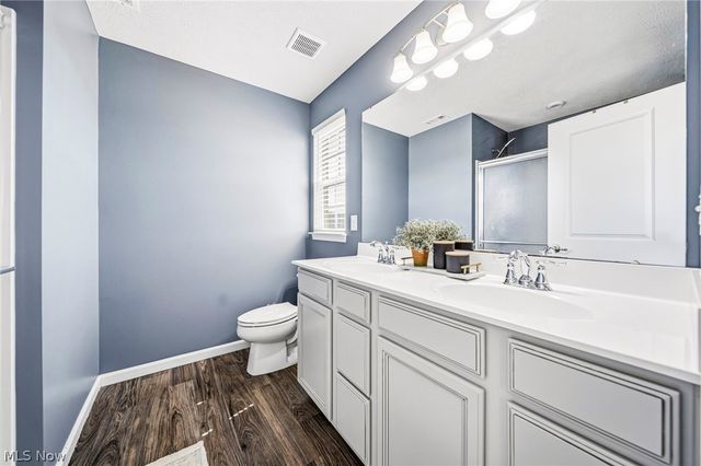 2069 Canterbury Drive, Willoughby, OH 44094