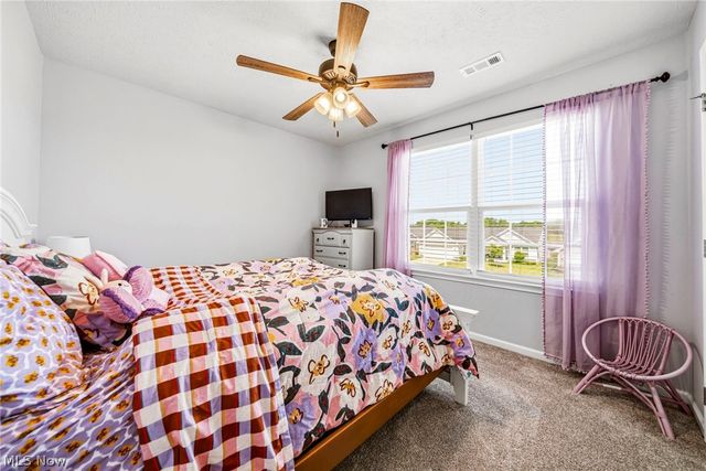 2069 Canterbury Drive, Willoughby, OH 44094