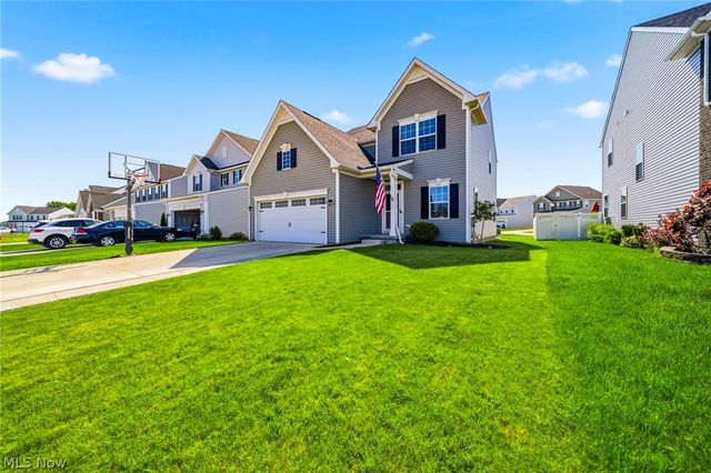 2069 Canterbury Drive, Willoughby, OH 44094