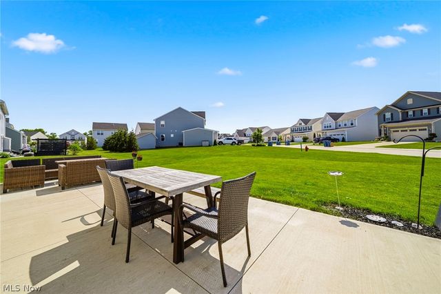 2069 Canterbury Drive, Willoughby, OH 44094