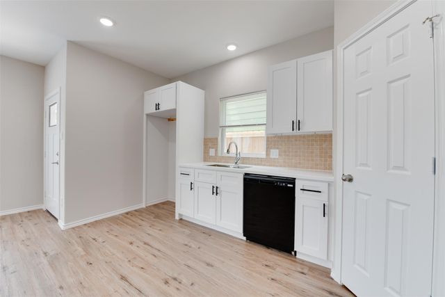 8202 Homewood Road A, Houston, TX 77028