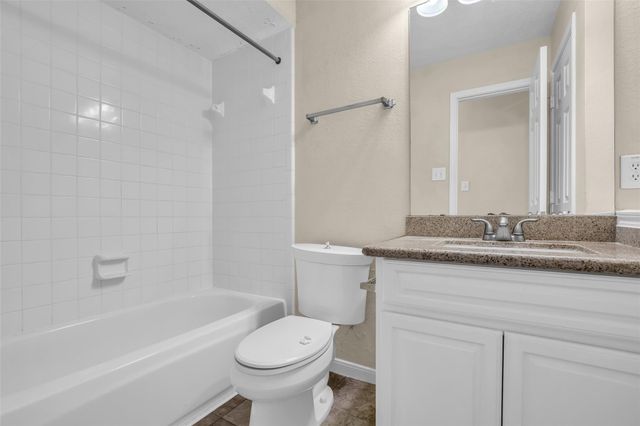 12018 Natural Bridges Lane, Sugar Land, TX 77498