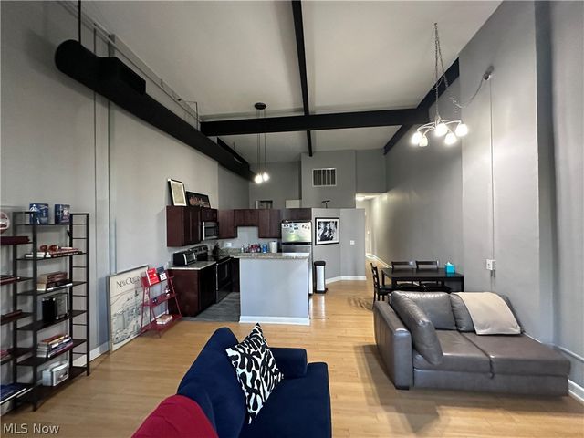 408 W Saint Clair 412, Cleveland, OH 44113