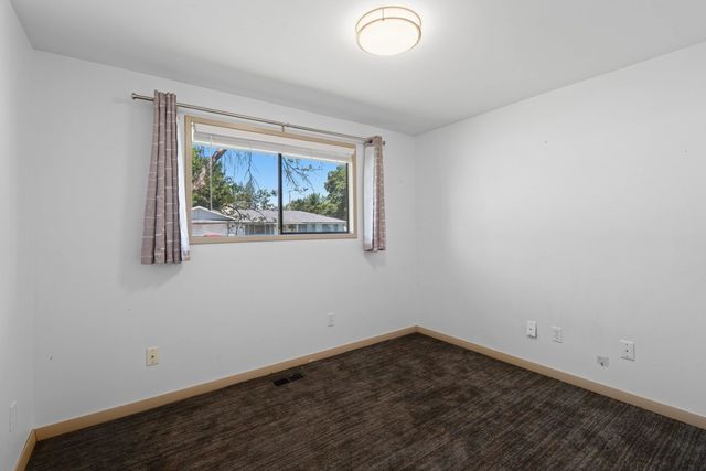 6506 N Elizabeth St, Spokane, WA 99208