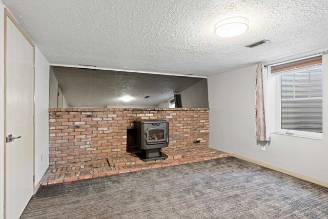 6506 N Elizabeth St, Spokane, WA 99208