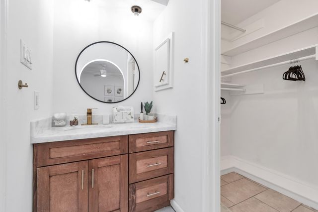 2718 Lazy Spring Drive, Houston, TX 77080