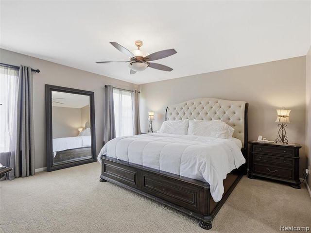 23621 Crescent Ridge Drive, New Boston, MI 48164