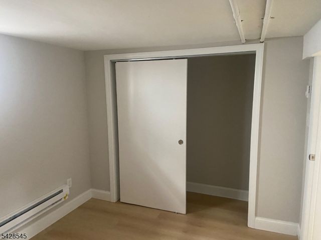 944 Madison Ave, Elizabeth City, NJ 07201