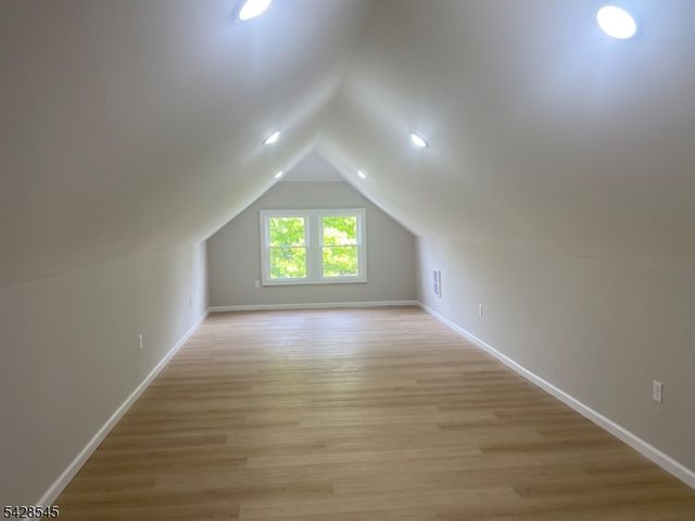 944 Madison Ave, Elizabeth City, NJ 07201