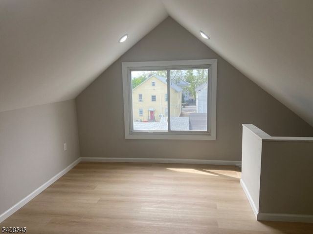 944 Madison Ave, Elizabeth City, NJ 07201
