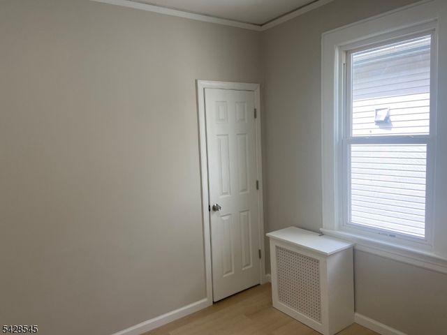 944 Madison Ave, Elizabeth City, NJ 07201