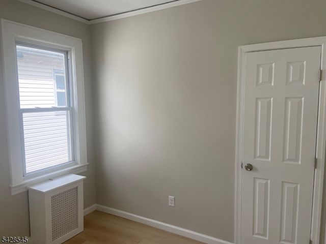 944 Madison Ave, Elizabeth City, NJ 07201