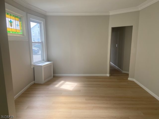 944 Madison Ave, Elizabeth City, NJ 07201
