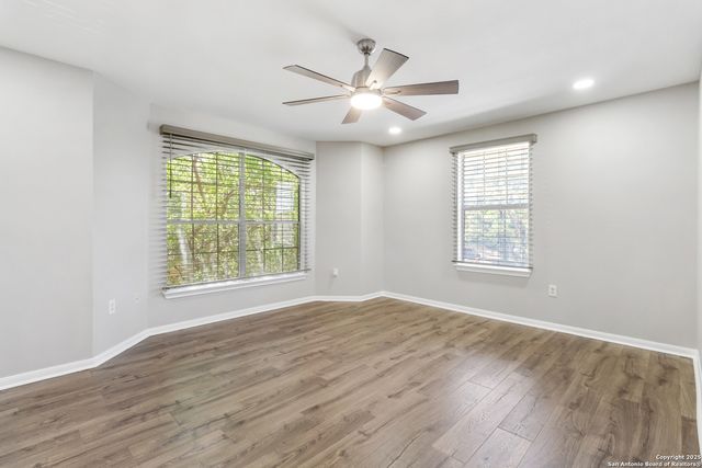 7323 Snowden Rd Apt 1305, San Antonio, TX 78240