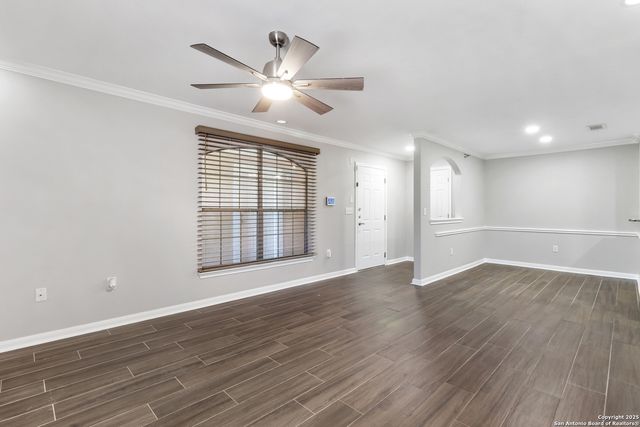 7323 Snowden Rd Apt 1305, San Antonio, TX 78240