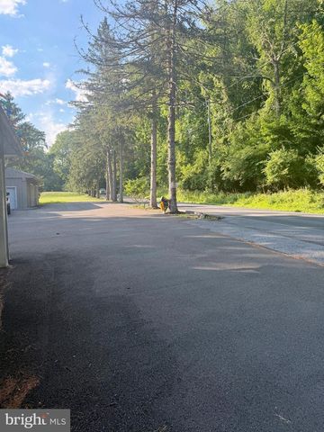 2800 RIVER RD, Reading, PA 19605