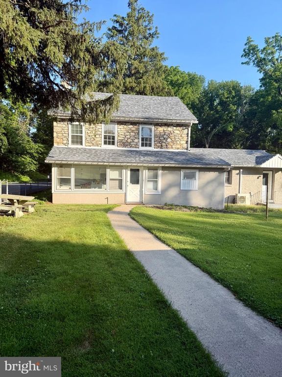 2800 RIVER RD, Reading, PA 19605