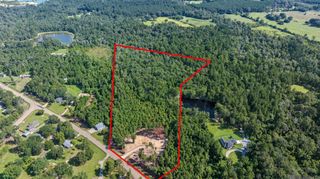 36764 Weiss Rd, Walker, LA 70785